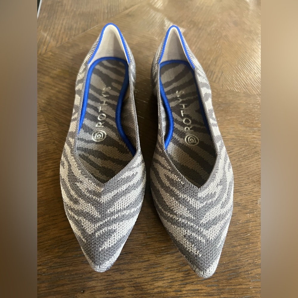 Zebra print Rothy’s…size 7!